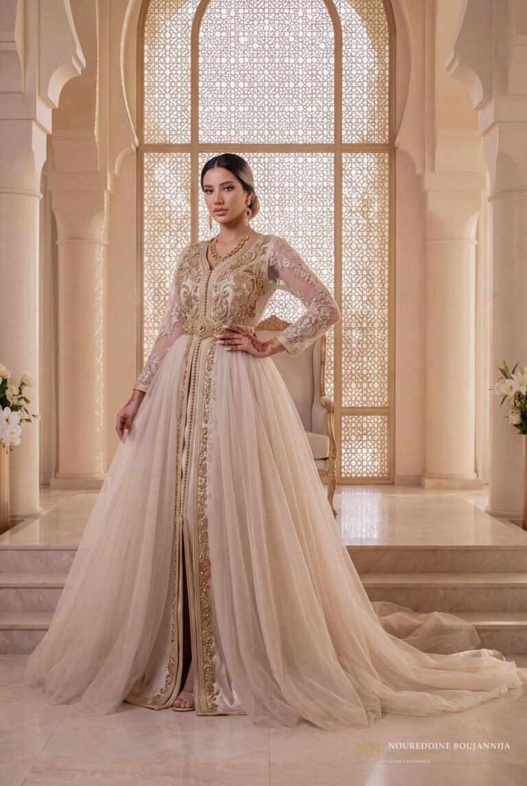 Caftan Ivoire Col Brodé — vue principale