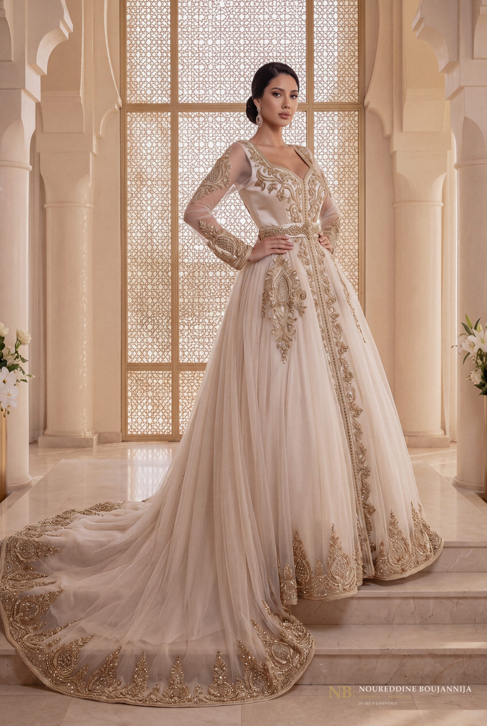 Caftan Ivoire Traîne Baroque — vue principale