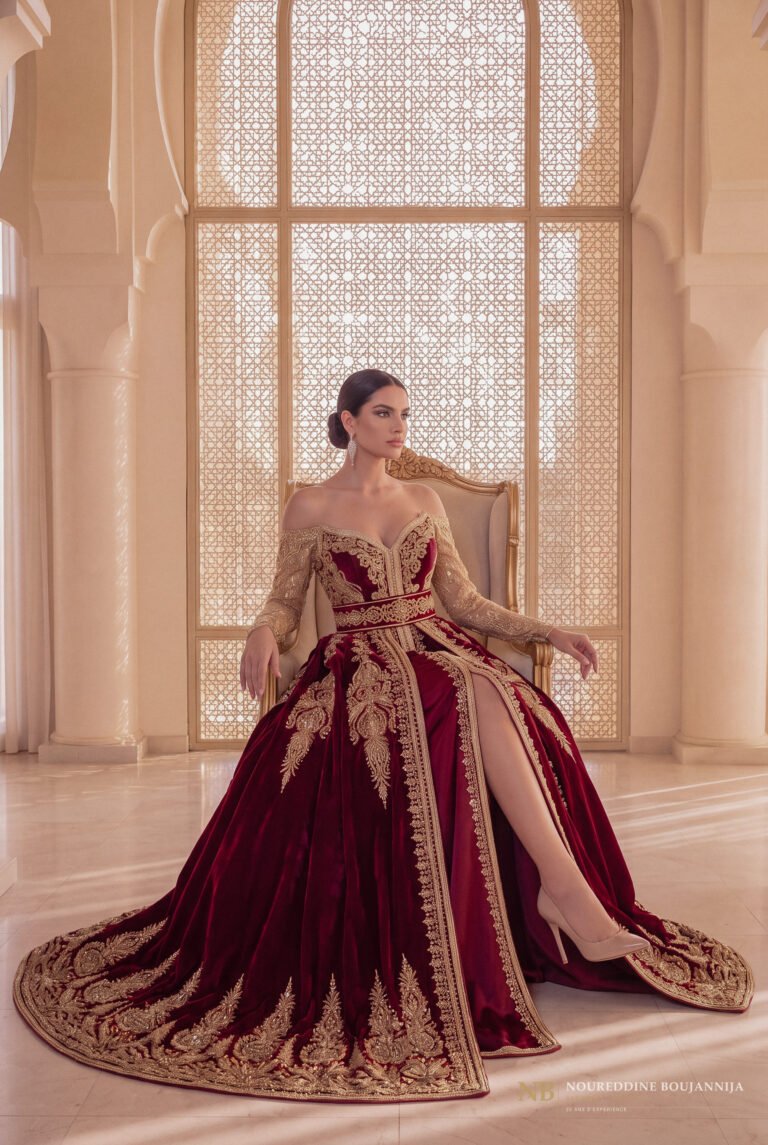 Caftan Rouge Ornement — vue principale