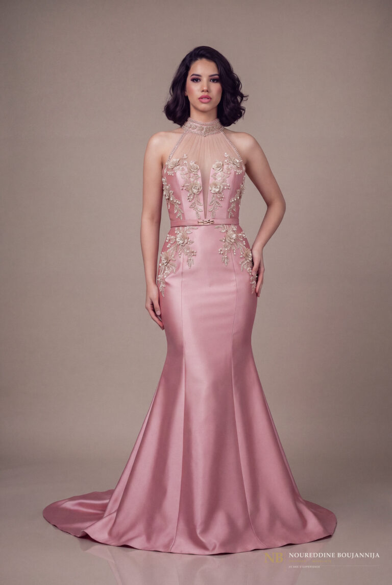 Caftan sirène rose poudré Rosée d’Or – vue trois-quarts
