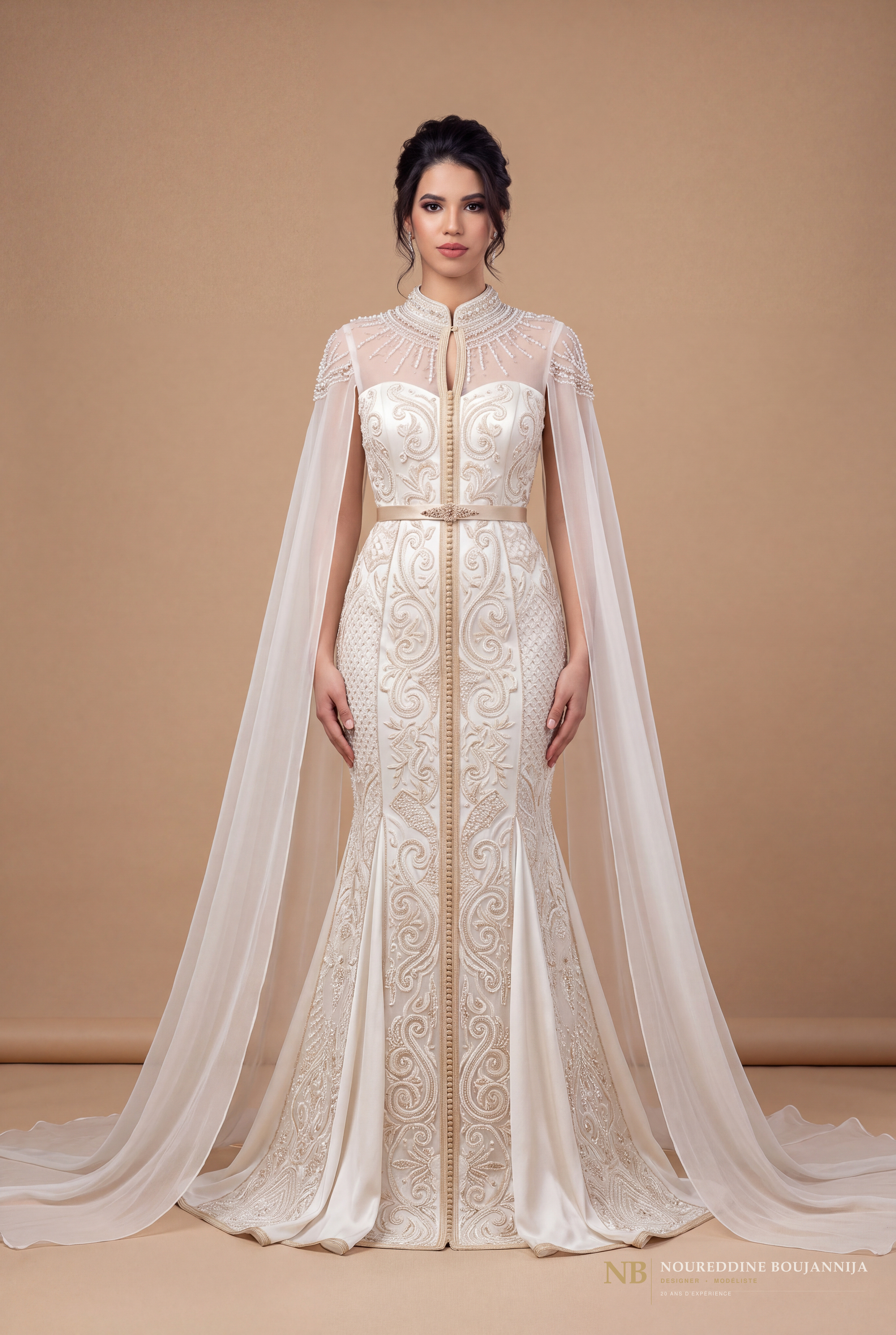 Caftan ivoire cape Brocart Royal – vue principale