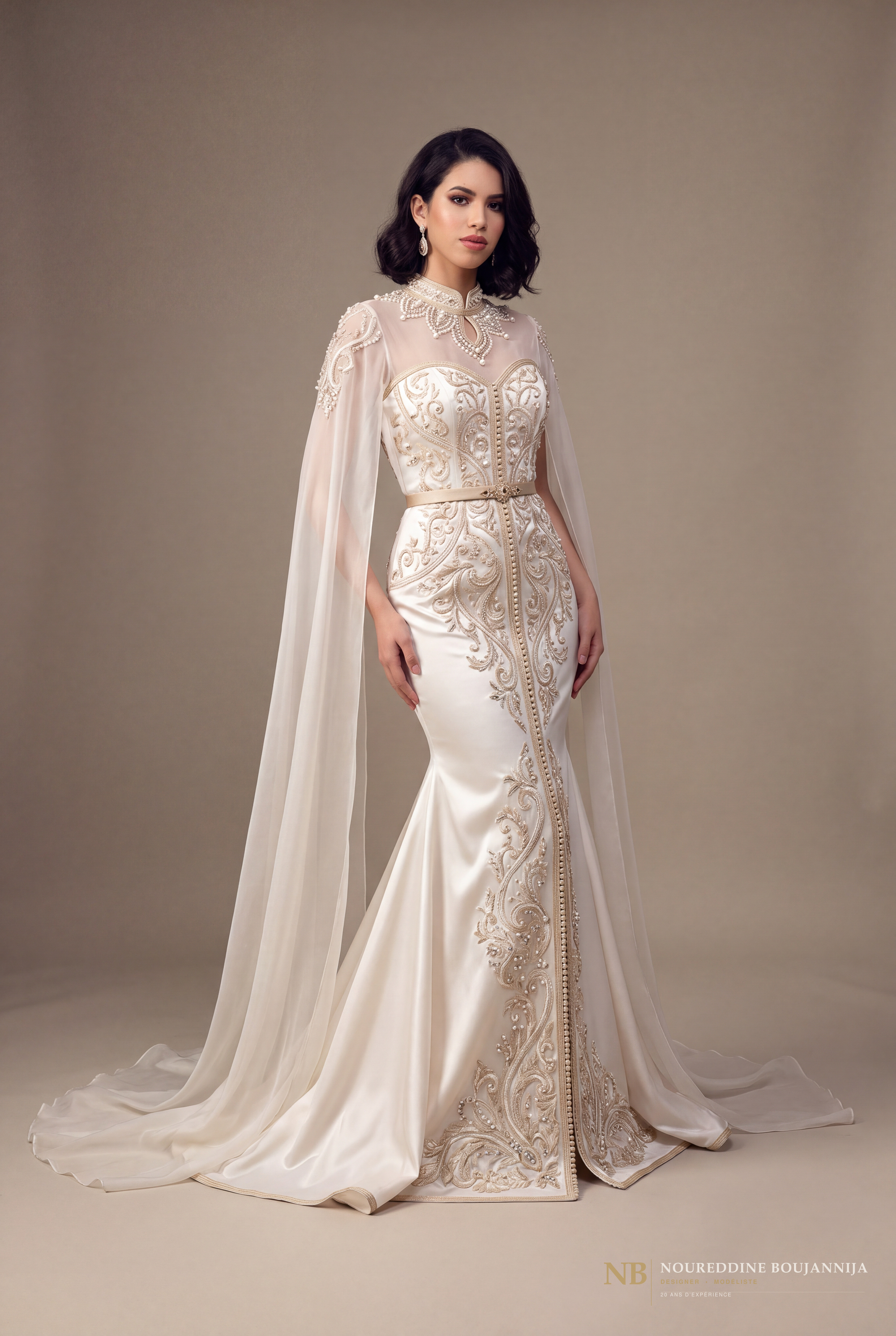 Caftan ivoire cape Ligne Majesté – vue principale