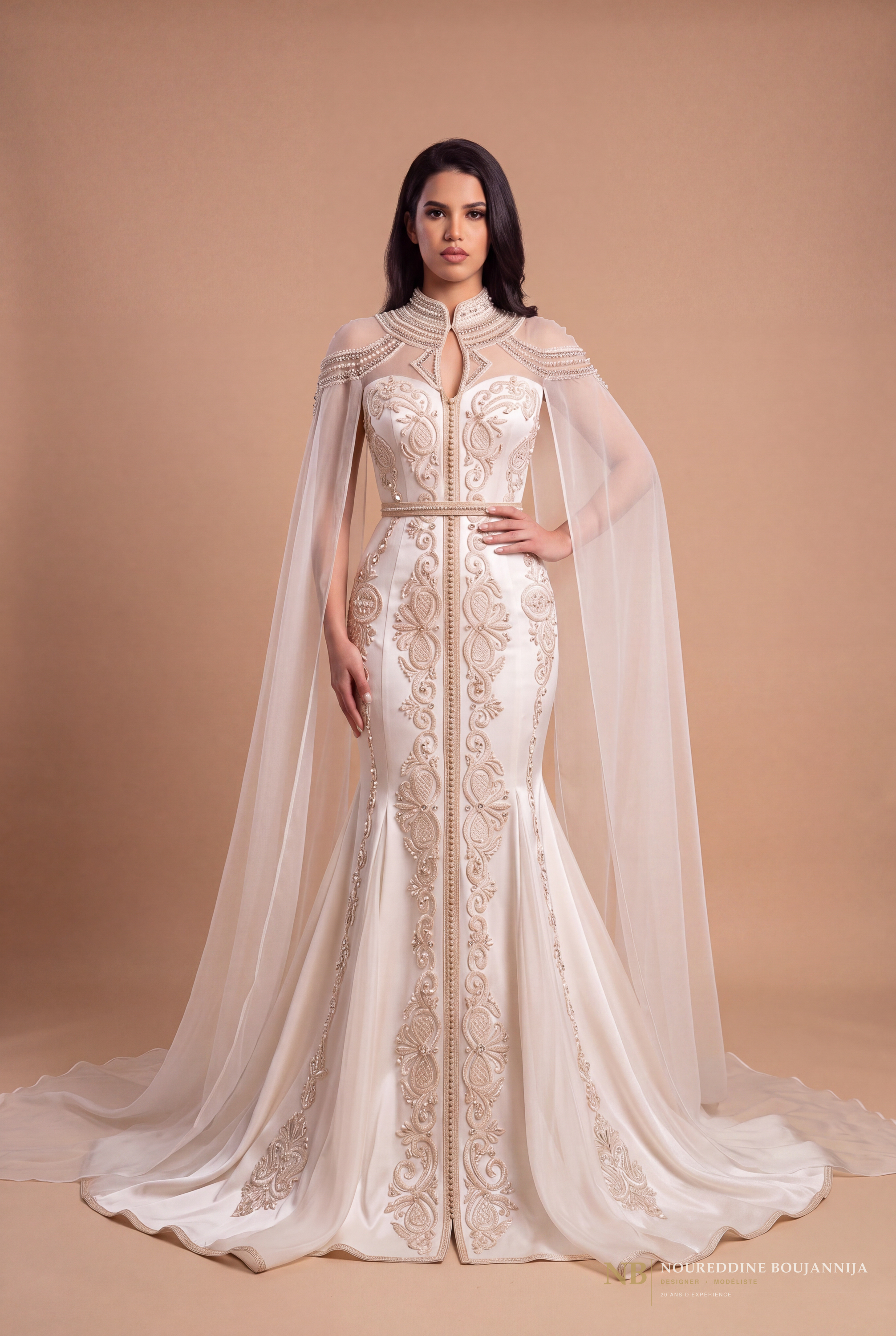 Caftan ivoire cape Signature Nacrée – vue principale