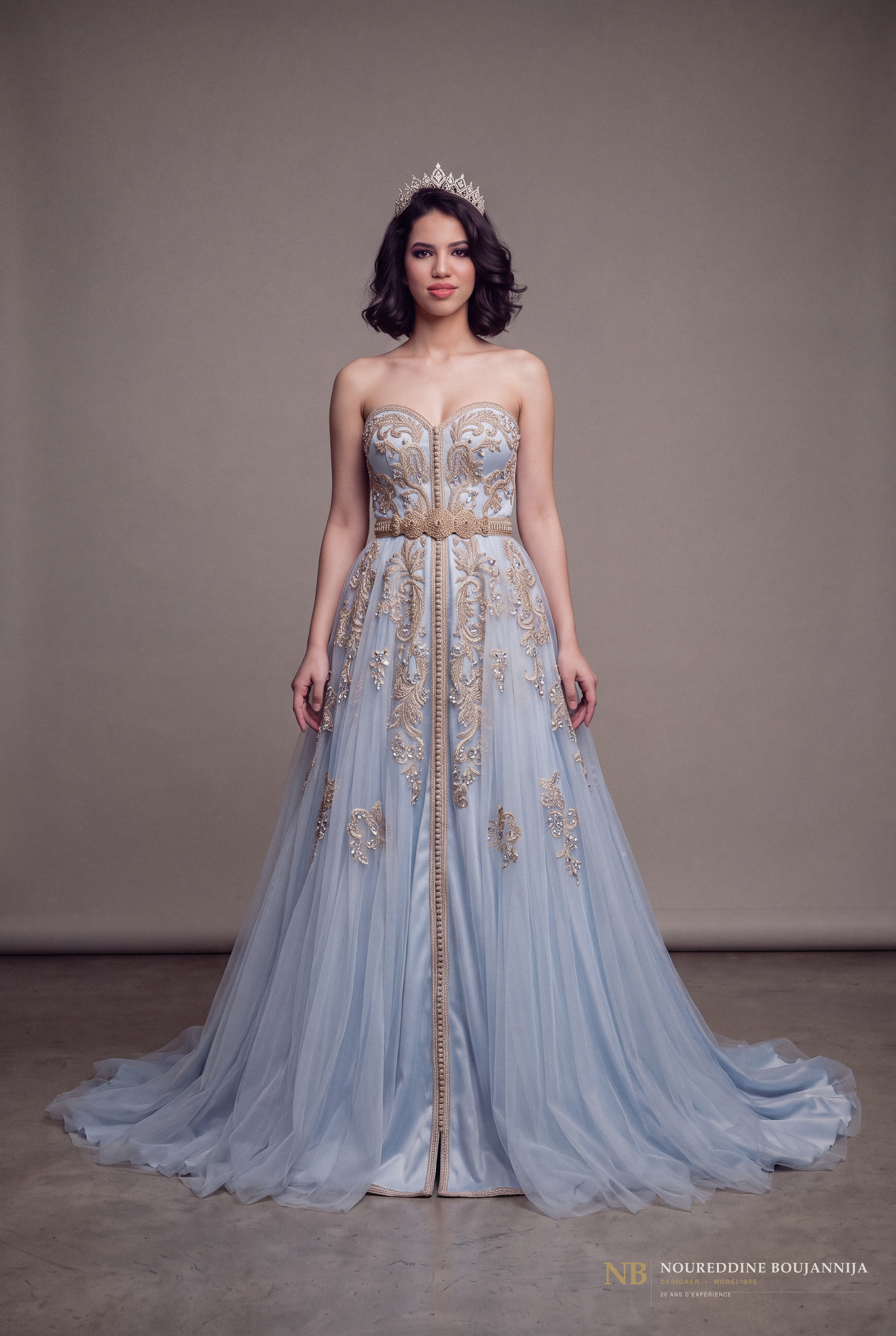 Caftan bustier bleu ciel Ciel Brodé