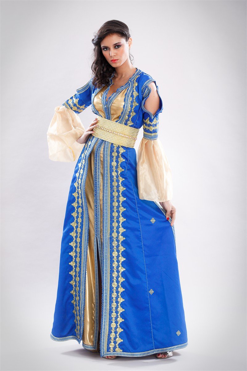 Caftan bleu et ivoire, collection 2012 des Archives Caftan En Ligne