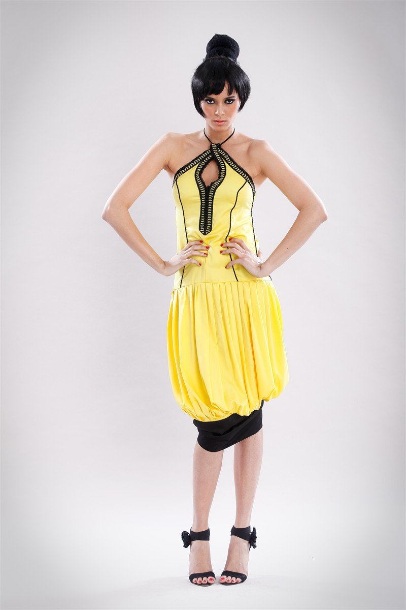 Robe jaune courte, collection 2012 des Archives Caftan En Ligne