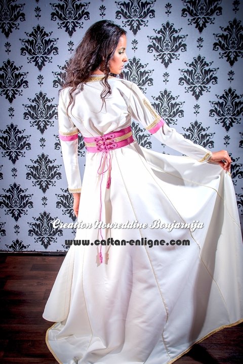 Caftan marocain moderne ivoire et or, collection 2014 — vue 9