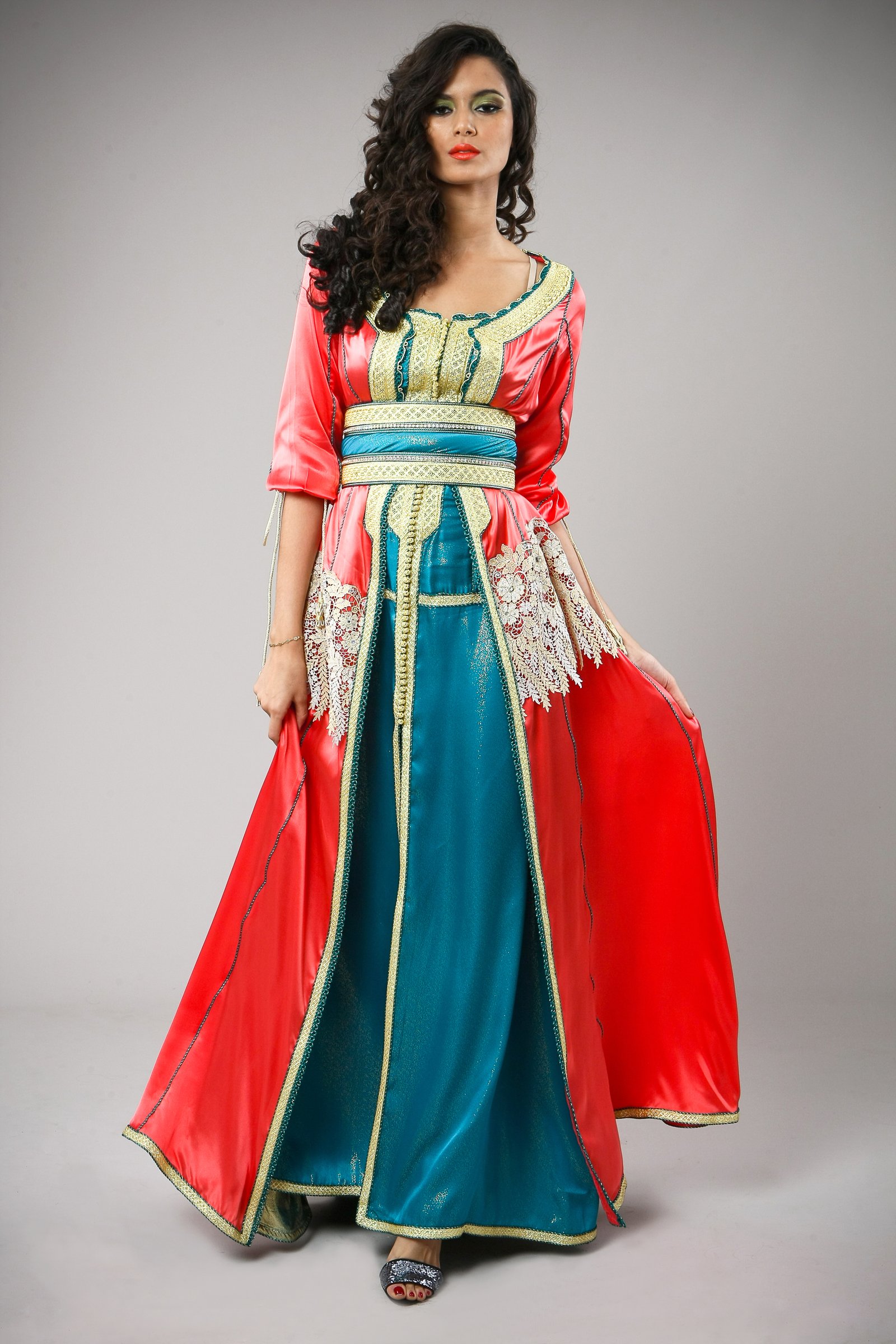 Caftan marocain corail et bleu turquoise, collection de caftans 2015 — vue 6 sur 6