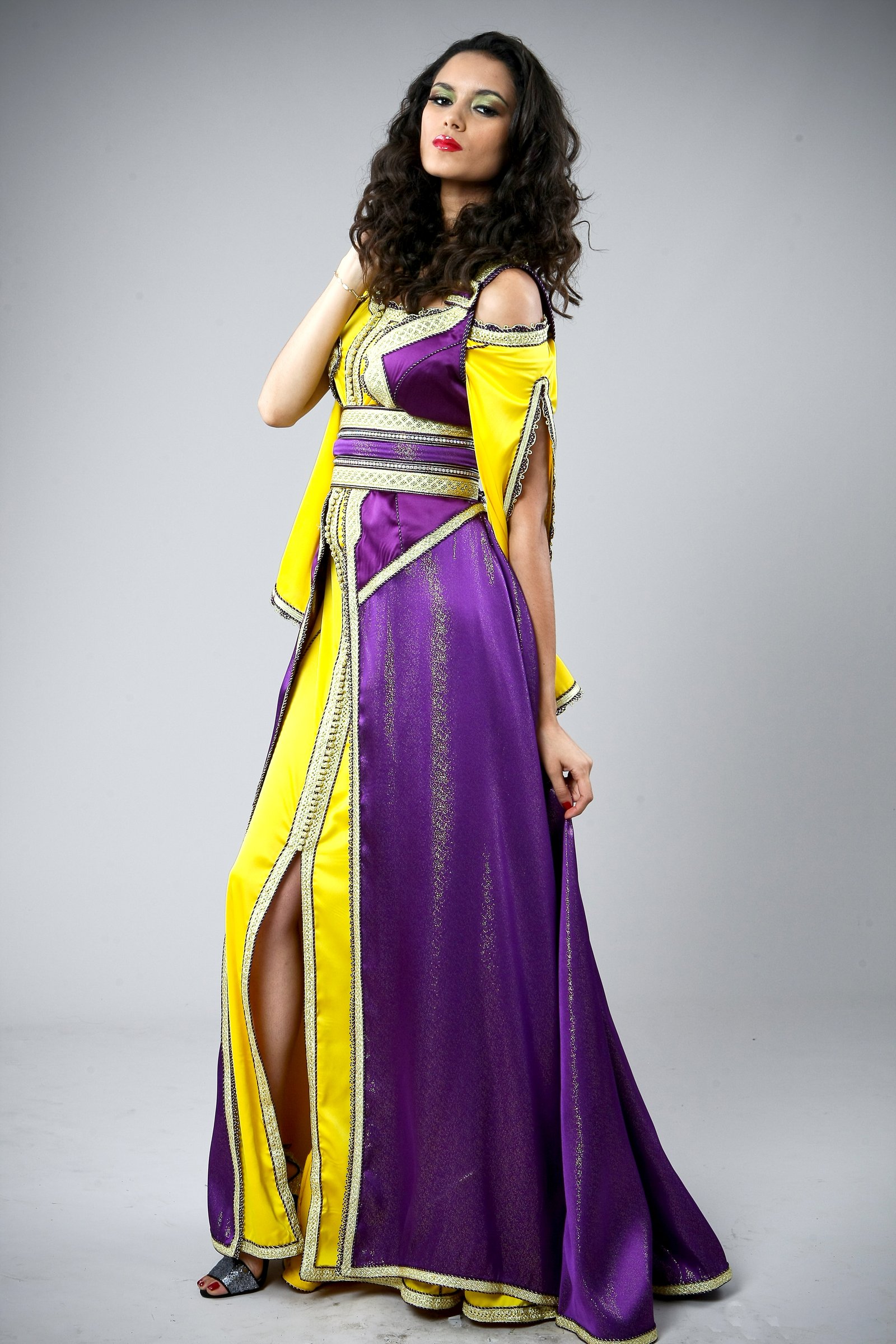 Caftan marocain jaune et violet, collection de caftans 2015 — vue 5 sur 10