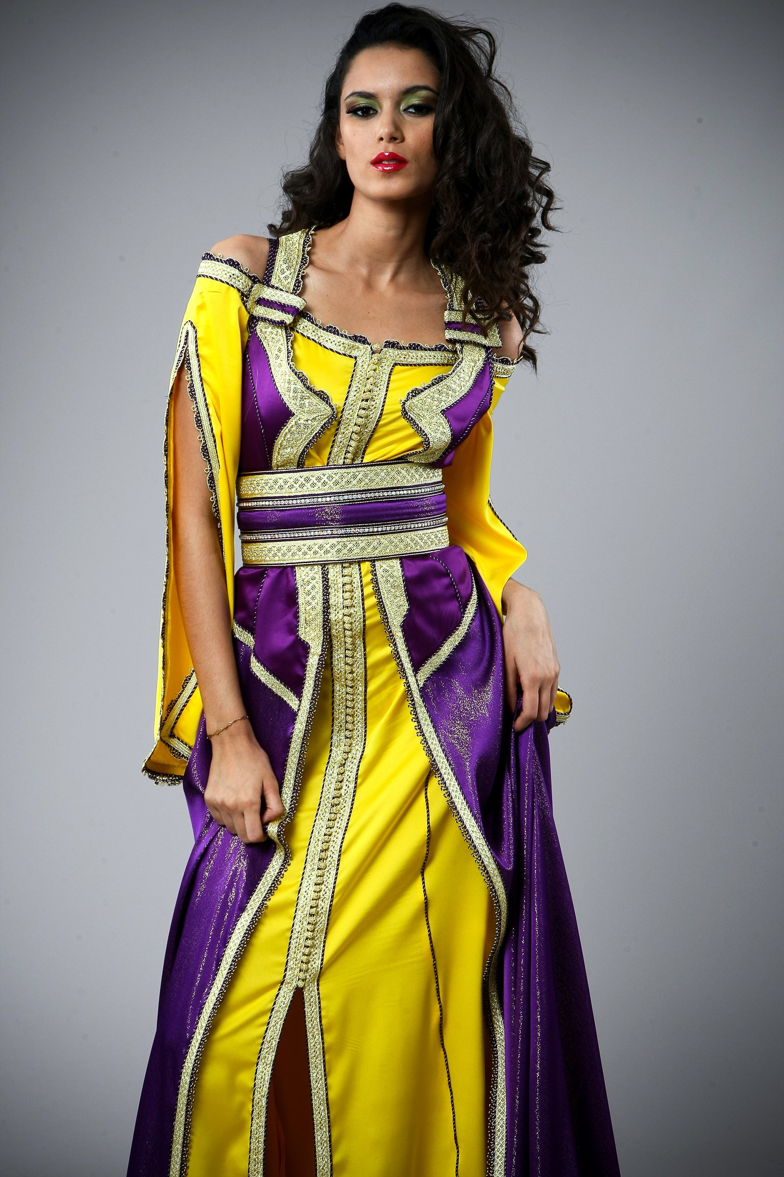 Caftan marocain jaune et violet, collection de caftans 2015 — vue 8 sur 10